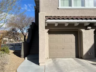 Photo #1: 2474409 Listing 