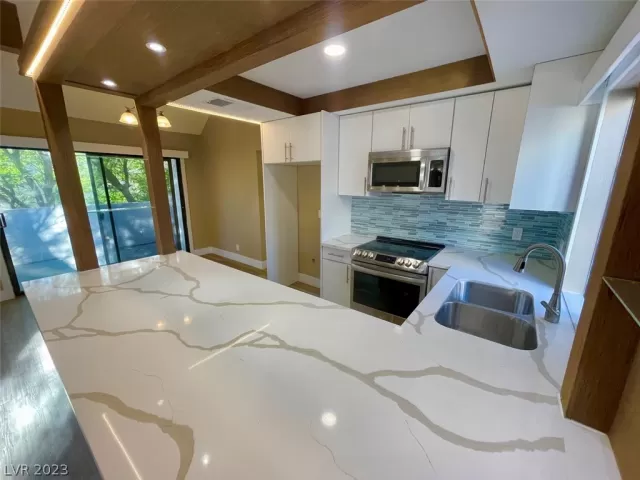 MLS: 2474415 Condo For Sale