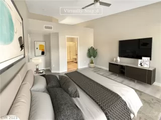 Photo #3: 2474437 Listing 