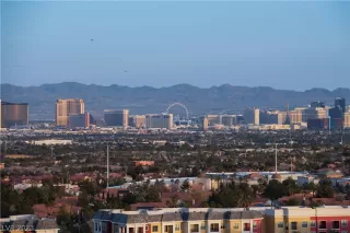 Photo #3: 2474449 Listing