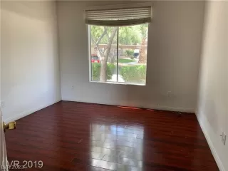 Photo #4: 2474515 Listing 