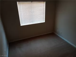 Photo #5: 2474518 Listing 