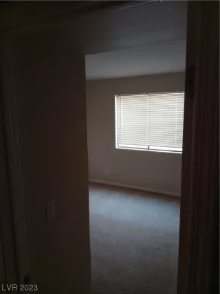 Photo #6: 2474518 Listing 