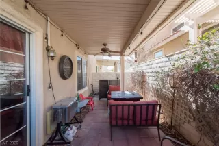 Photo #2: 2474685 Listing