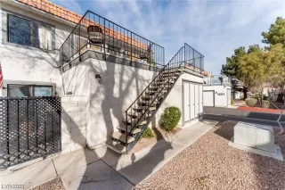 Photo #1: 2474699 Listing