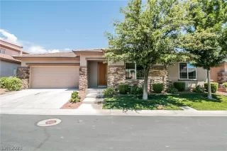 Photo #1: 2474789 Listing 