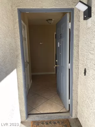 Photo #2: 2474799 Listing 