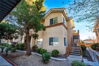 Photo #1: 2474829 Listing 