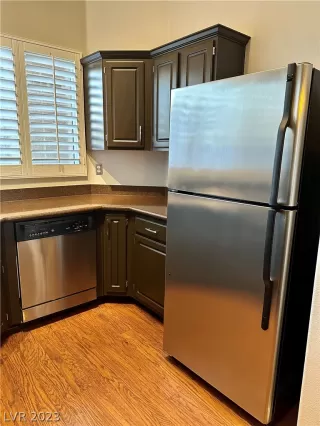 Photo #6: 2474862 Listing 