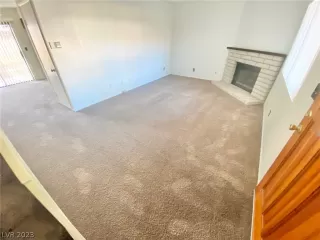 Photo #1: 2474896 Listing 