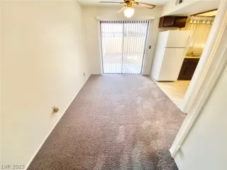 Photo #3: 2474896 Listing 