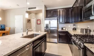 Photo #5: 2474955 Listing 