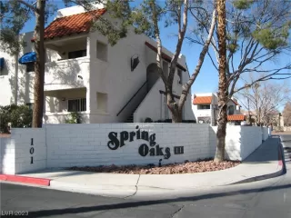 Photo #3: 2474962 Listing