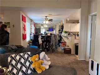 Photo #1: 2474975 Listing