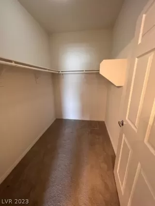 Photo #4: 2474985 Listing 