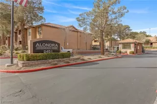 Photo #1: 2475010 Listing 