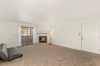 Photo #3: 2475010 Listing 