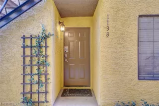 Photo #3: 2475118 Listing 