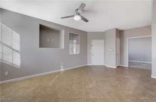 Photo #6: 2475156 Listing 