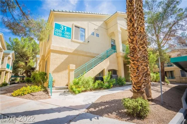 MLS: 2475215 Condo For Sale