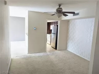 Photo #4: 2475263 Listing 