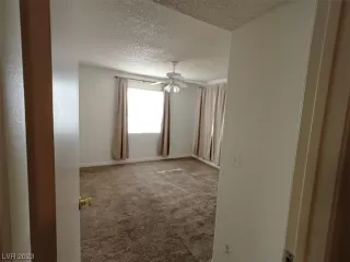 Photo #4: 2475301 Listing 