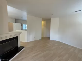 Photo #1: 2475304 Listing