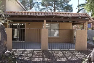 Photo #1: 2475310 Listing 