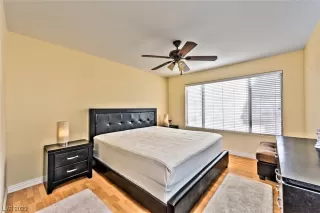 Photo #6: 2475422 Listing 