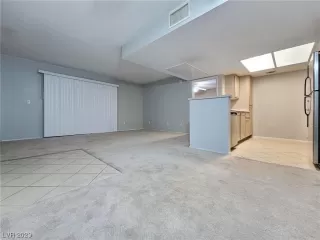 Photo #6: 2475446 Listing 