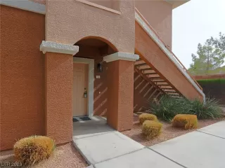 Photo #1: 2475470 Listing