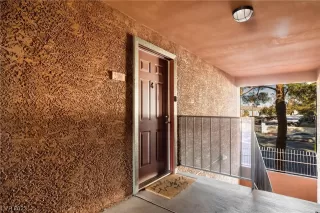 Photo #2: 2475480 Listing 