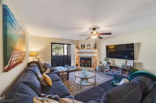 Photo #6: 2475480 Listing 