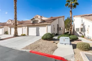 Photo #1: 2475500 Listing 