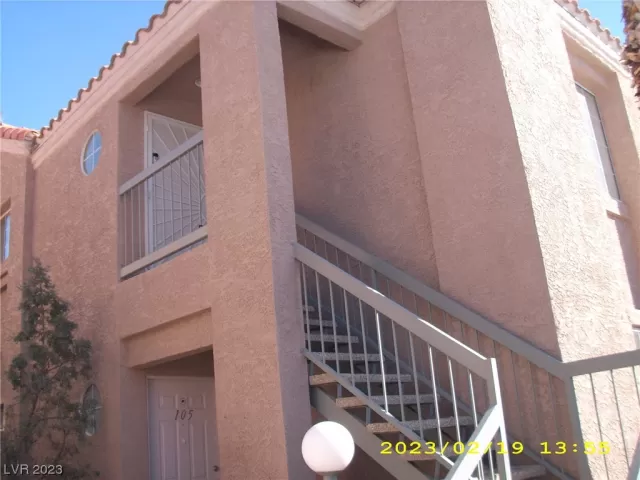 MLS: 2475501 Condo For Sale