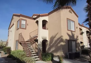 Photo #1: 2475512 Listing