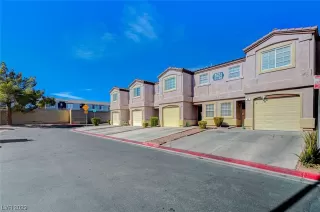 Photo #1: 2475517 Listing 