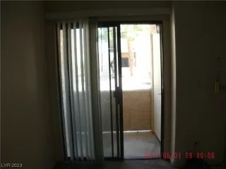 Photo #1: 2475523 Listing 