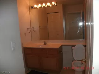 Photo #6: 2475523 Listing 