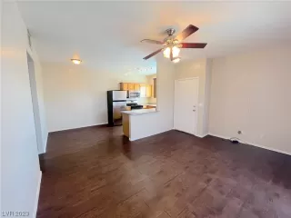 Photo #4: 2475625 Listing 