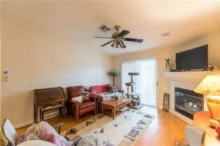 Photo #2: 2475652 Listing