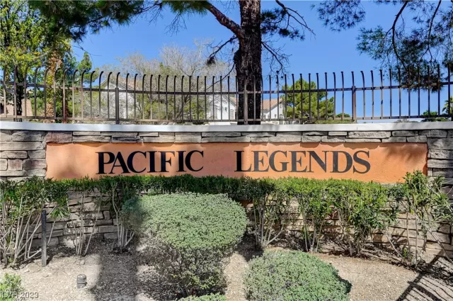 MLS: 2475678 Condo For Sale