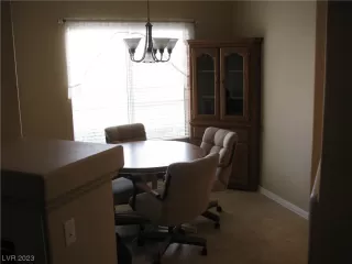 Photo #5: 2475693 Listing 