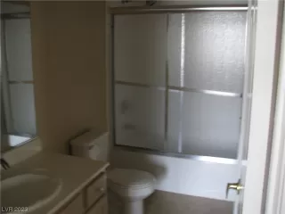 Photo #6: 2475693 Listing 