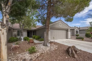 Photo #1: 2475813 Listing