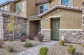 Photo #1: 2475834 Listing