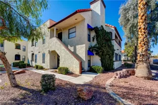 Photo #2: 2475897 Listing