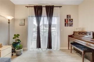 Photo #4: 2475901 Listing