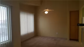 Photo #5: 2475908 Listing