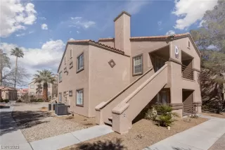 Photo #4: 2475950 Listing 